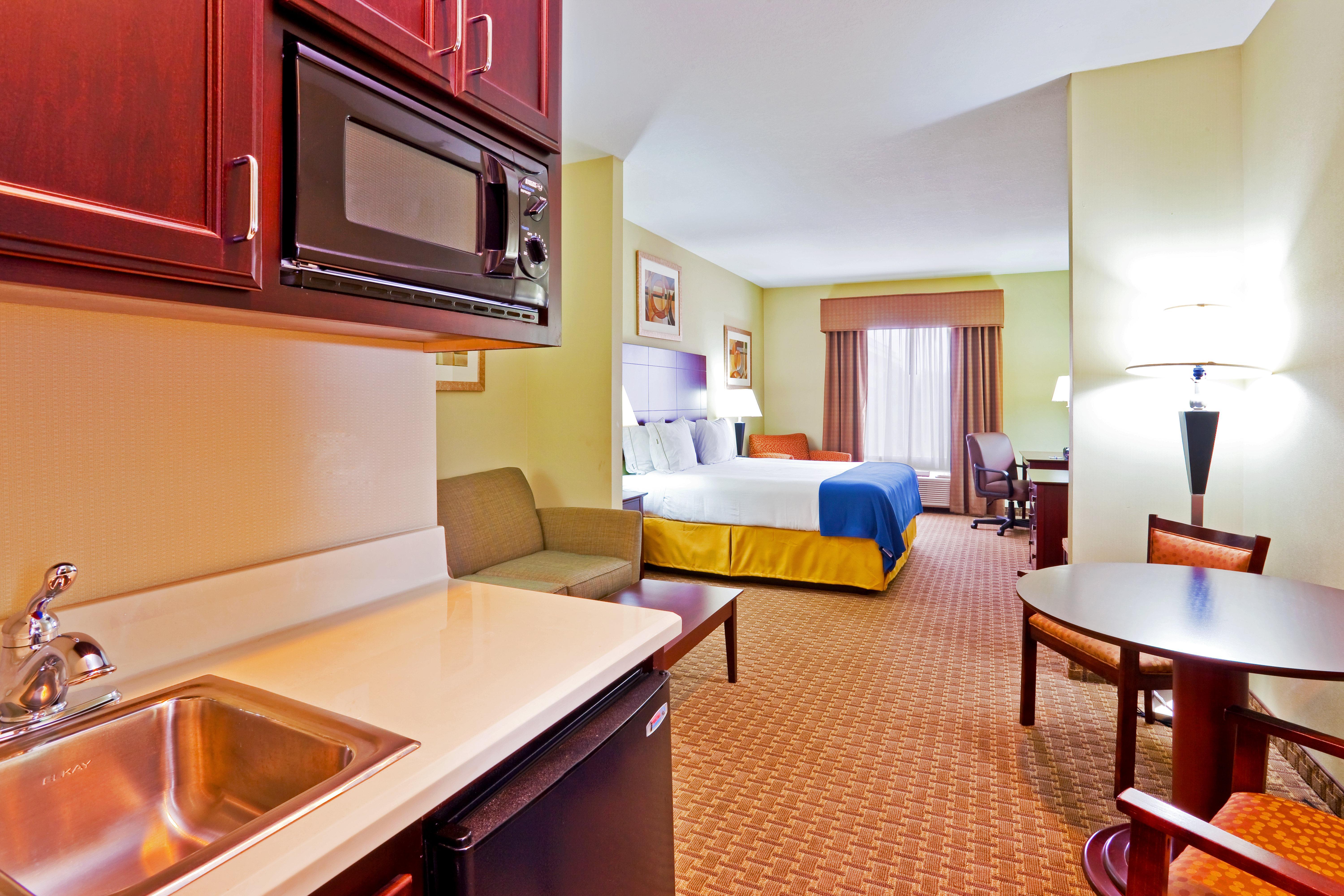 Holiday Inn Express Hotel & Suites-Magee, An Ihg Hotel Exterior photo